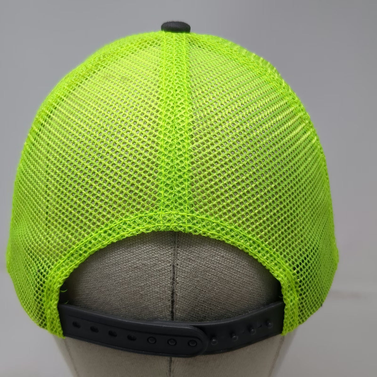 Vermeer Rocky Mountain Trucker Hat Black Yellow One Size Mesh Snapback Logo Cap