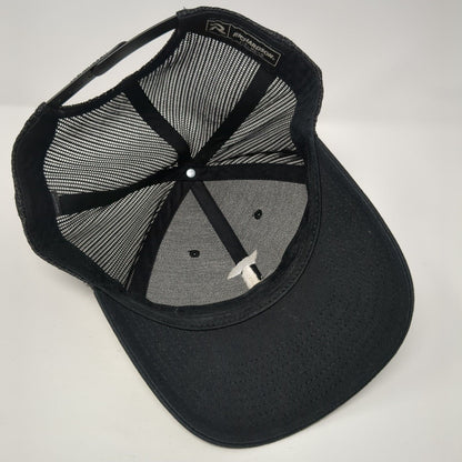 Letter T Logo Snapback Trucker Hat Black M/L Mesh Back Embroidered