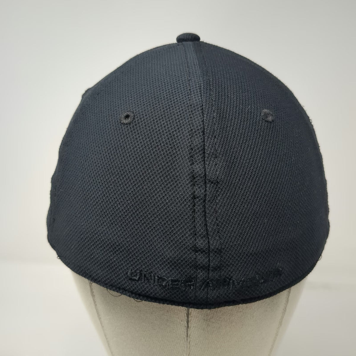 Under Armour Baseball Cap Black XL Fitted Stretch Blitzing Performance Hat
