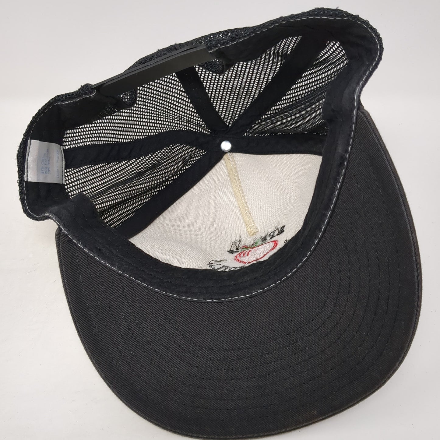 Apple's Bar & Grill Ketchum Idaho Snapback Trucker Hat Black OS Adjustable Mesh