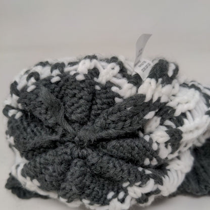Igloos Ladies Beanie Hat Gray One Size Stretch Hand Knitted Pom Pom Blank
