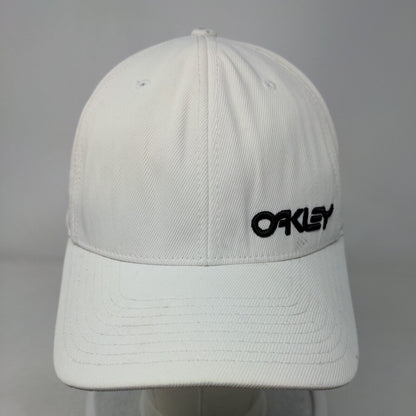 Oakley Fitted Hat Cream S/M Flexfit Embroidered Vented Holes 6 Panel Yupoong