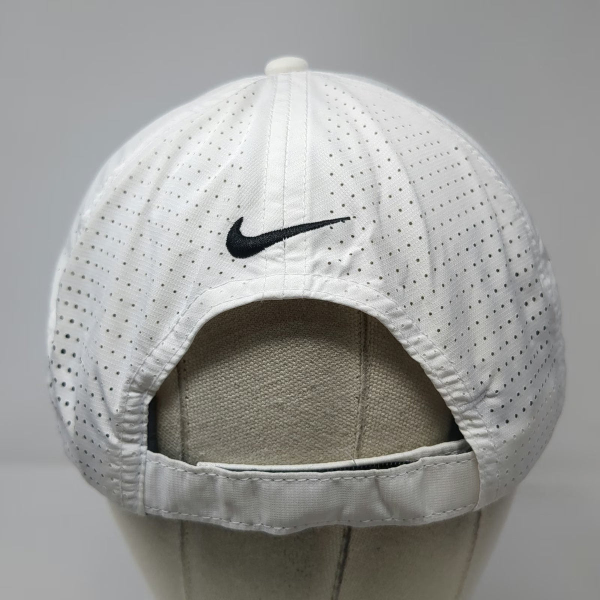 Nike Baseball Cap White Blue Black One Size Dri-Fit Perforated Urban Edge Hat