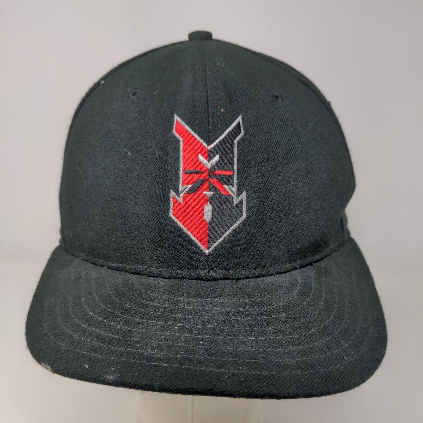 New Era Men's Fitted Hat Black Size 7 1/4 Embroidered Indianapolis Indians Logo