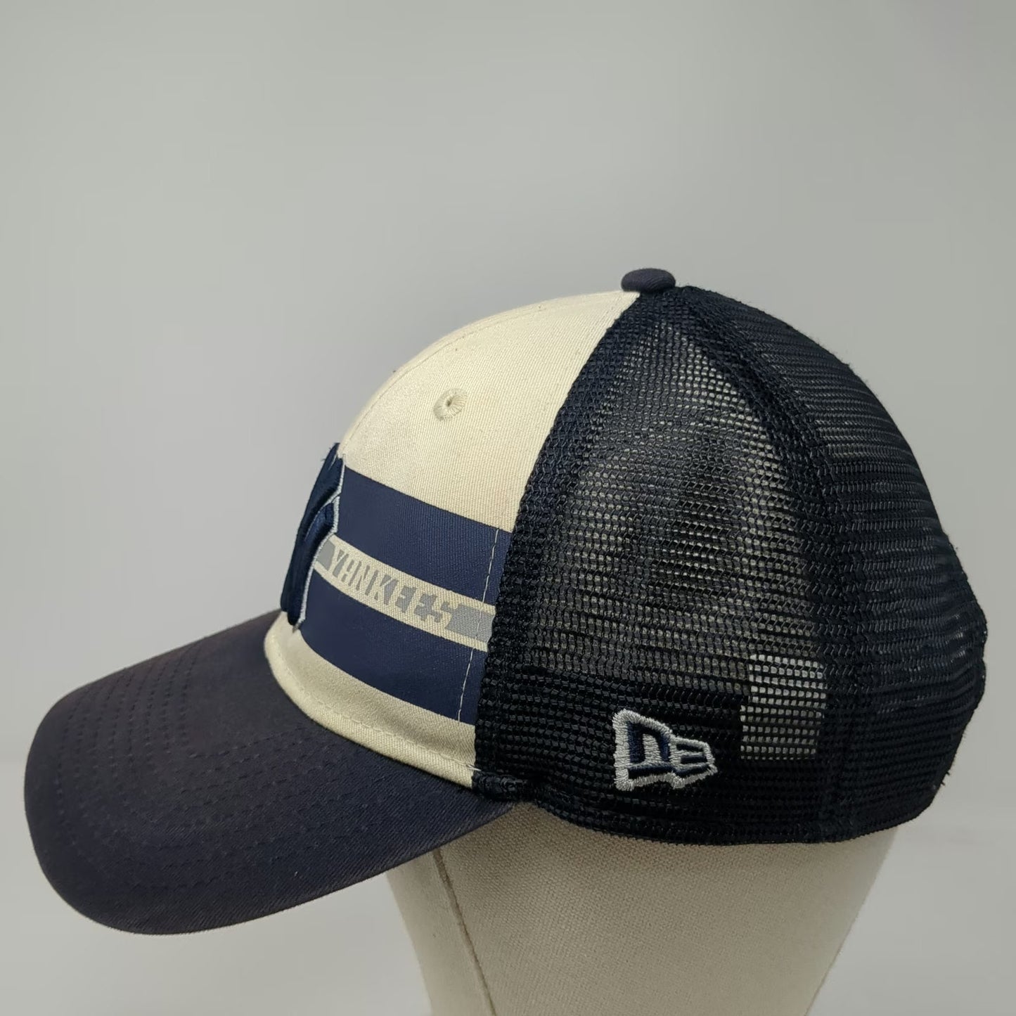 New Era MLB New York Yankees Blue Trucker Hat One Size Mesh Snapback Curve Brim