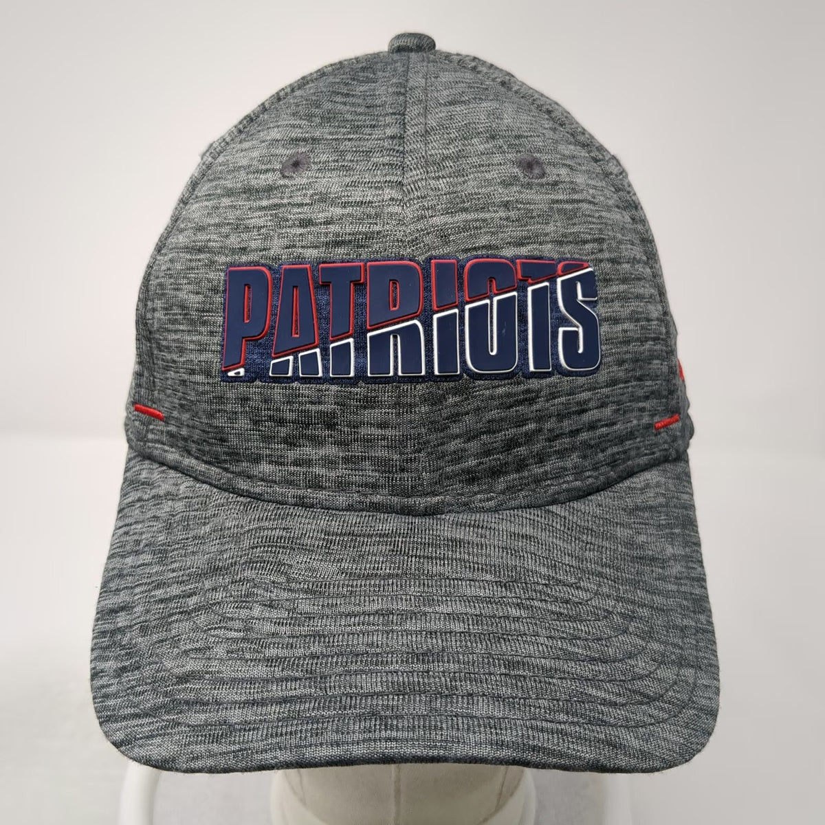 New Era New England Patriots NFL Hat Gray L Cap 39THIRTY Stretch Fit Blue Red