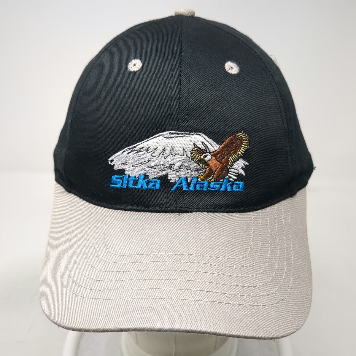 Alaska Souvenir Baseball Cap Black Gray One Size Sitka Alaska Eagle Mountain Hat