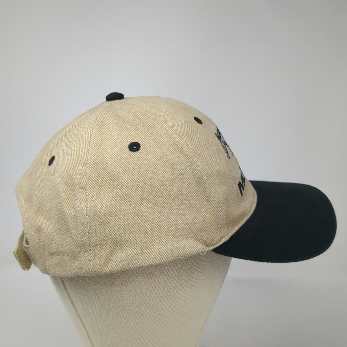 Mustang Baseball Cap Beige Black One Size Strapback Embroidered Horse Logo Hat