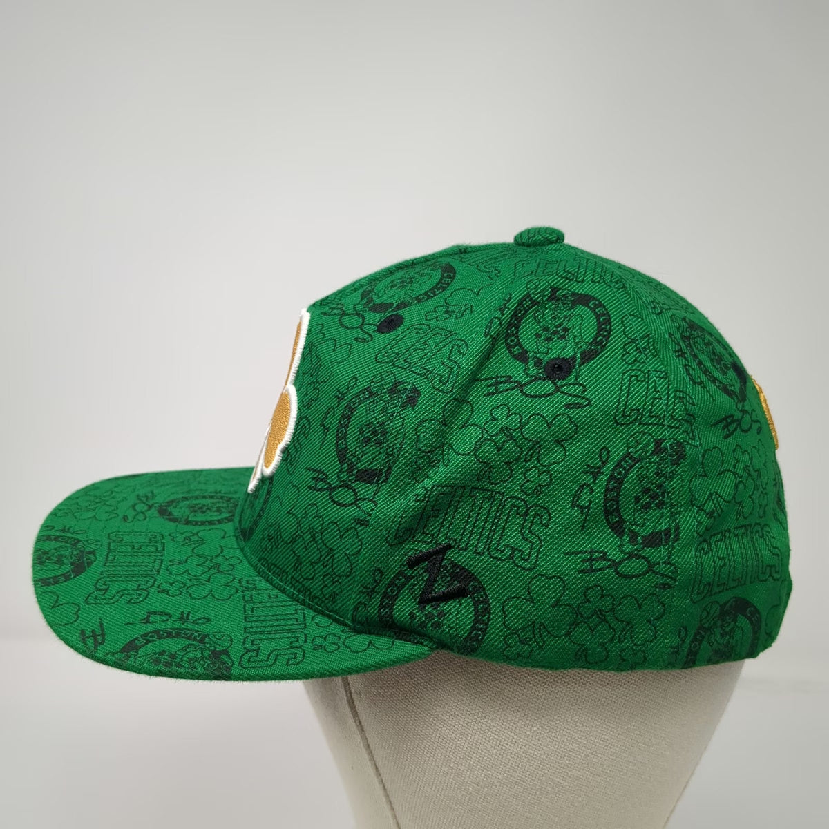 Boston Celtics NBA Zephyr Garden Authentic Green One Size Snapback Hat