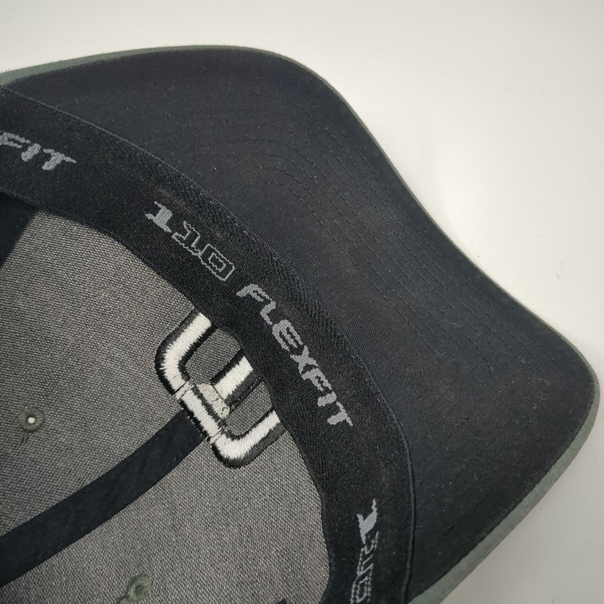 TravisMathew Snapback Hat Brown One Size Flexfit 110 Embossed Logo Golf Sport