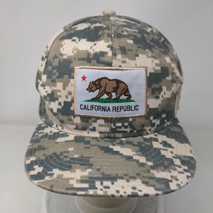 California Republic Bear Snapback Hat Camo One Size Adjustable Cali