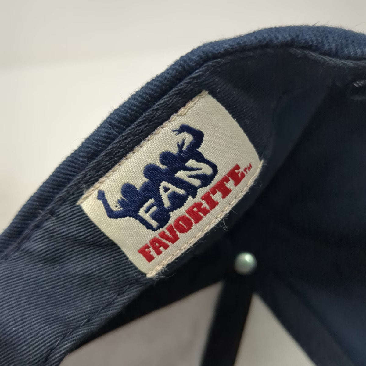 New York Yankees MLB Fan Favorite Baseball Cap Gray Blue One Size Strapback