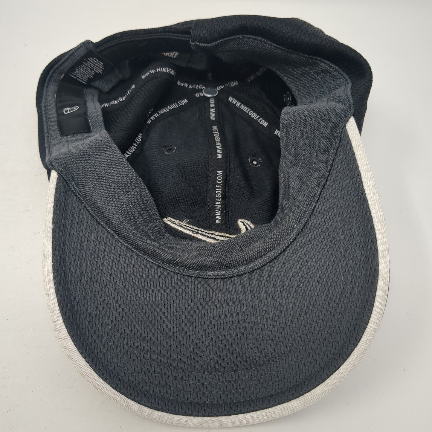 Nike Golf Shoal Creek Strapback Hat Black One Size Embroidered Swoosh