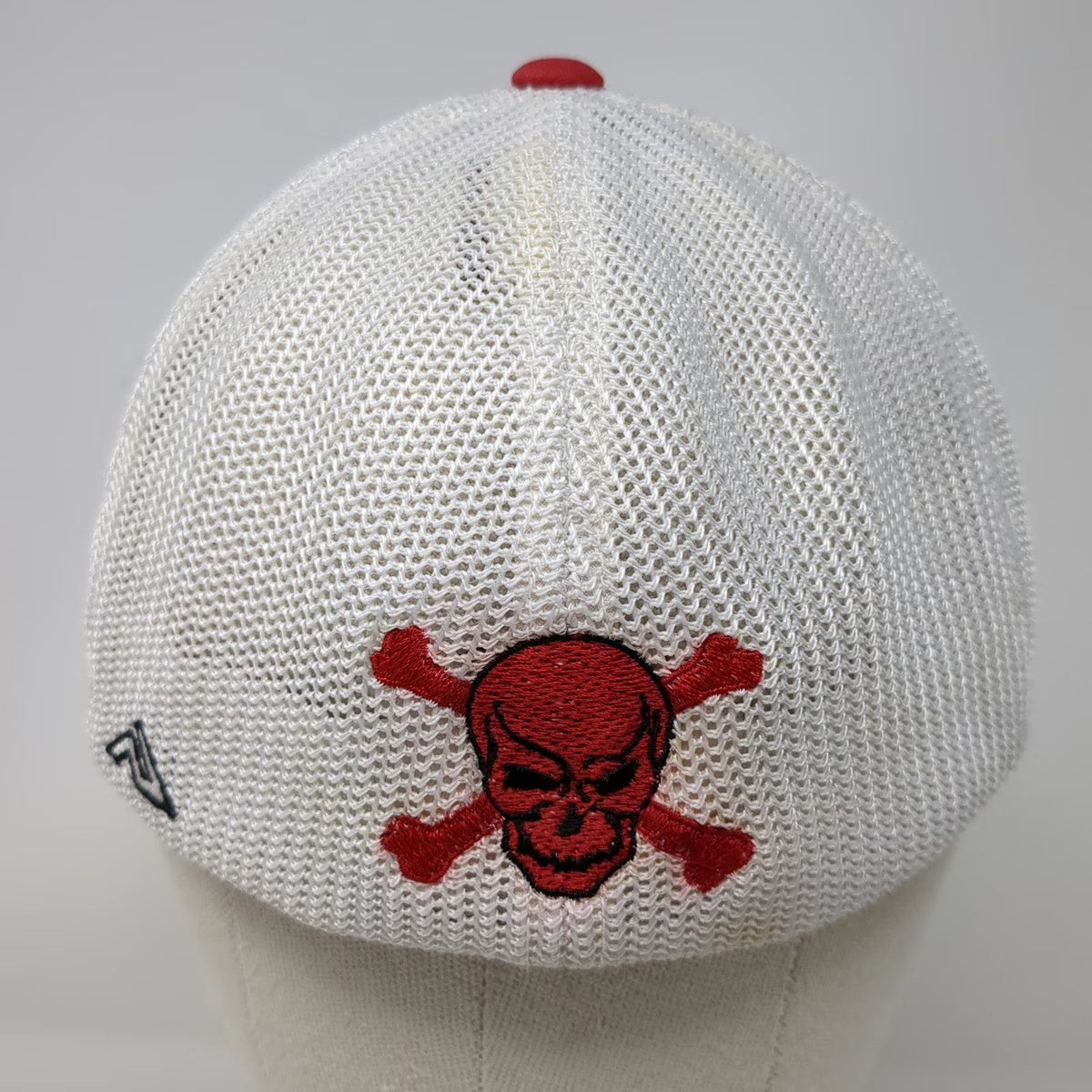 Pacific Headwear Baseball Cap Black Red White 7 3/8 Mesh Flexfit Skull Logo Hat