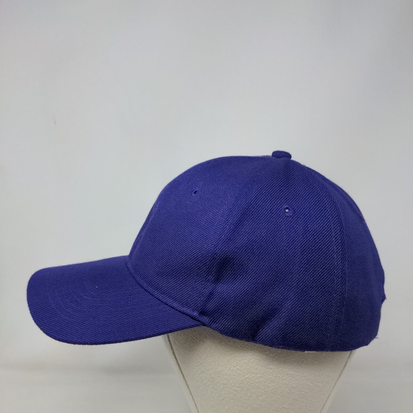 Unbranded Strapback Hat Purple One Size Adjustable Vented Holes 6 Panel Blank