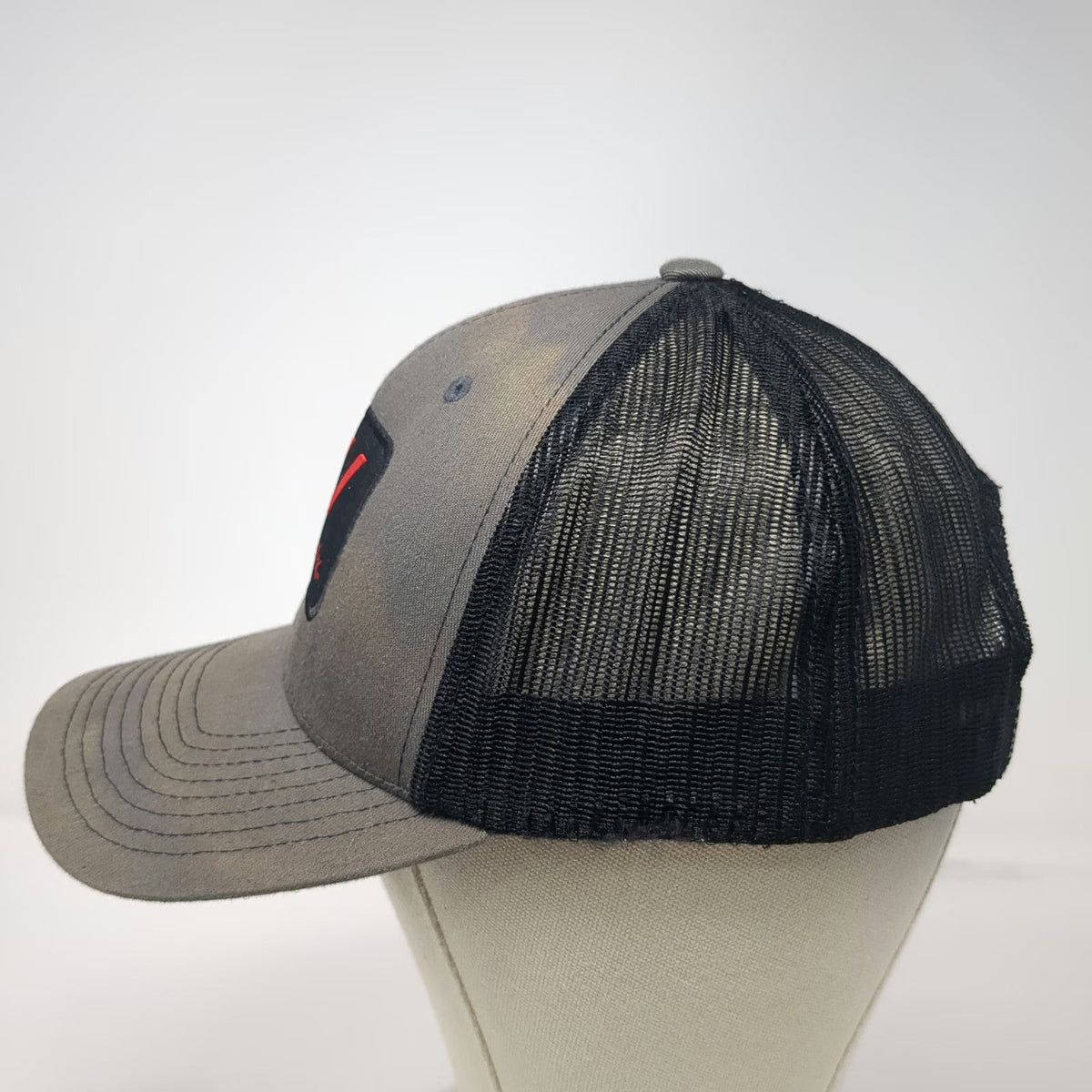 Hoyt Archery Trucker Hat Gray One Size Redwrx Mesh Back Snapback Archery Gear