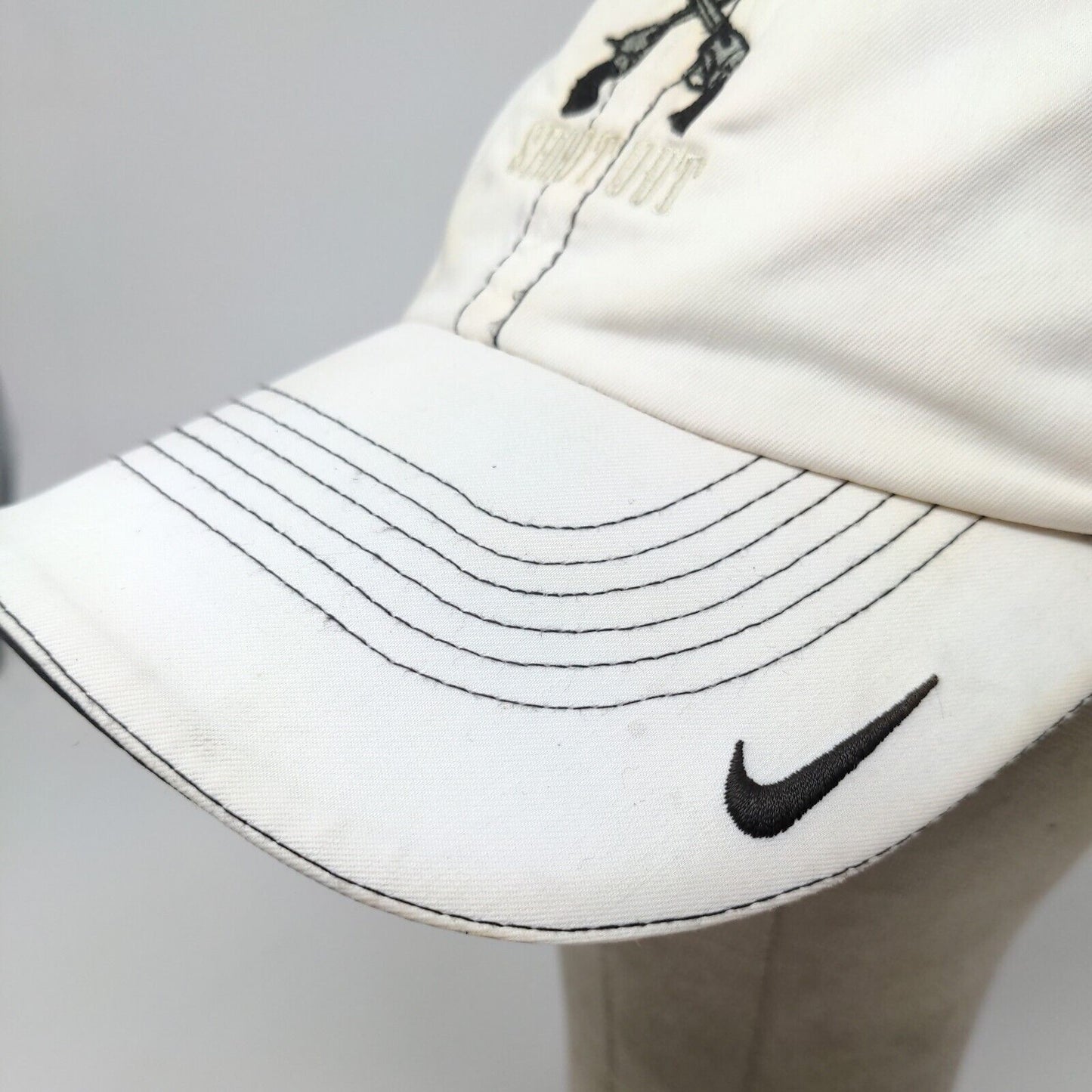 Nike Golf Men's Slideback Hat White Size OSFA Embroidered Hillcrest Shootout