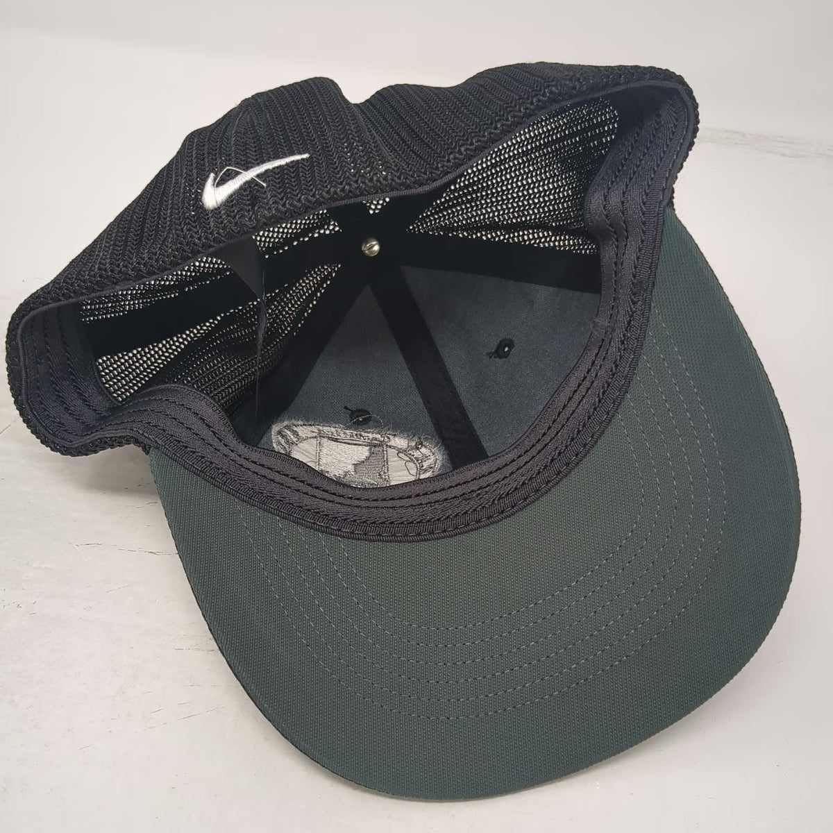 Nike Golf Baseball Cap Black M Idaho Potatoes Mesh Back Flexfit Hat Swoosh