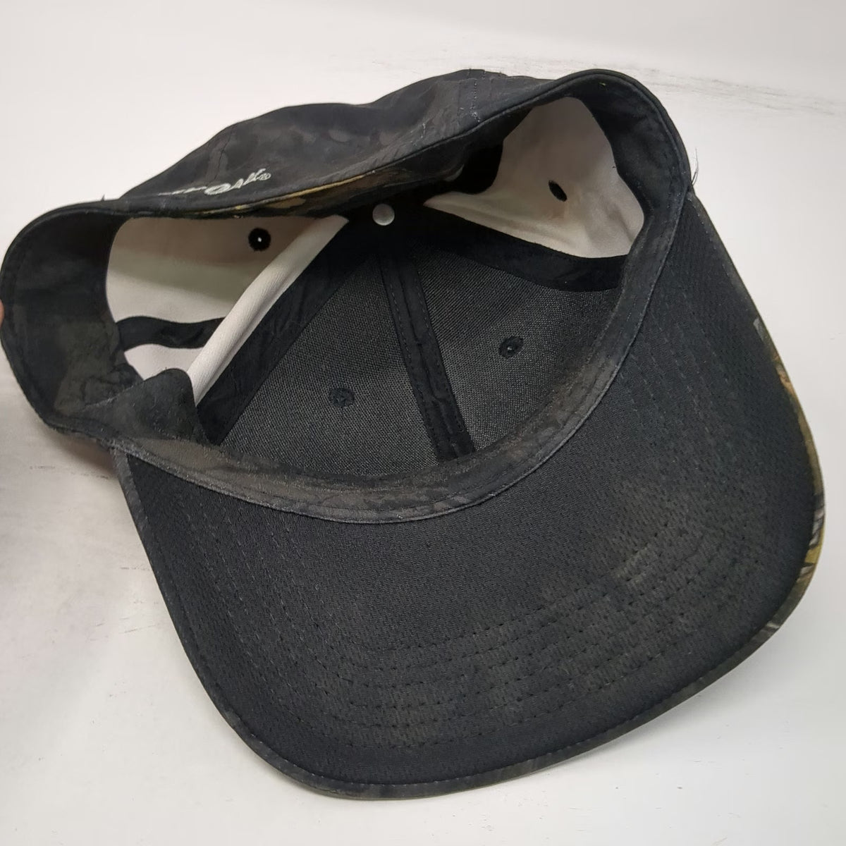 Mossy Oak Baseball Cap Black M Stretch Fit Break-Up Eclipse Camo Tree Hat