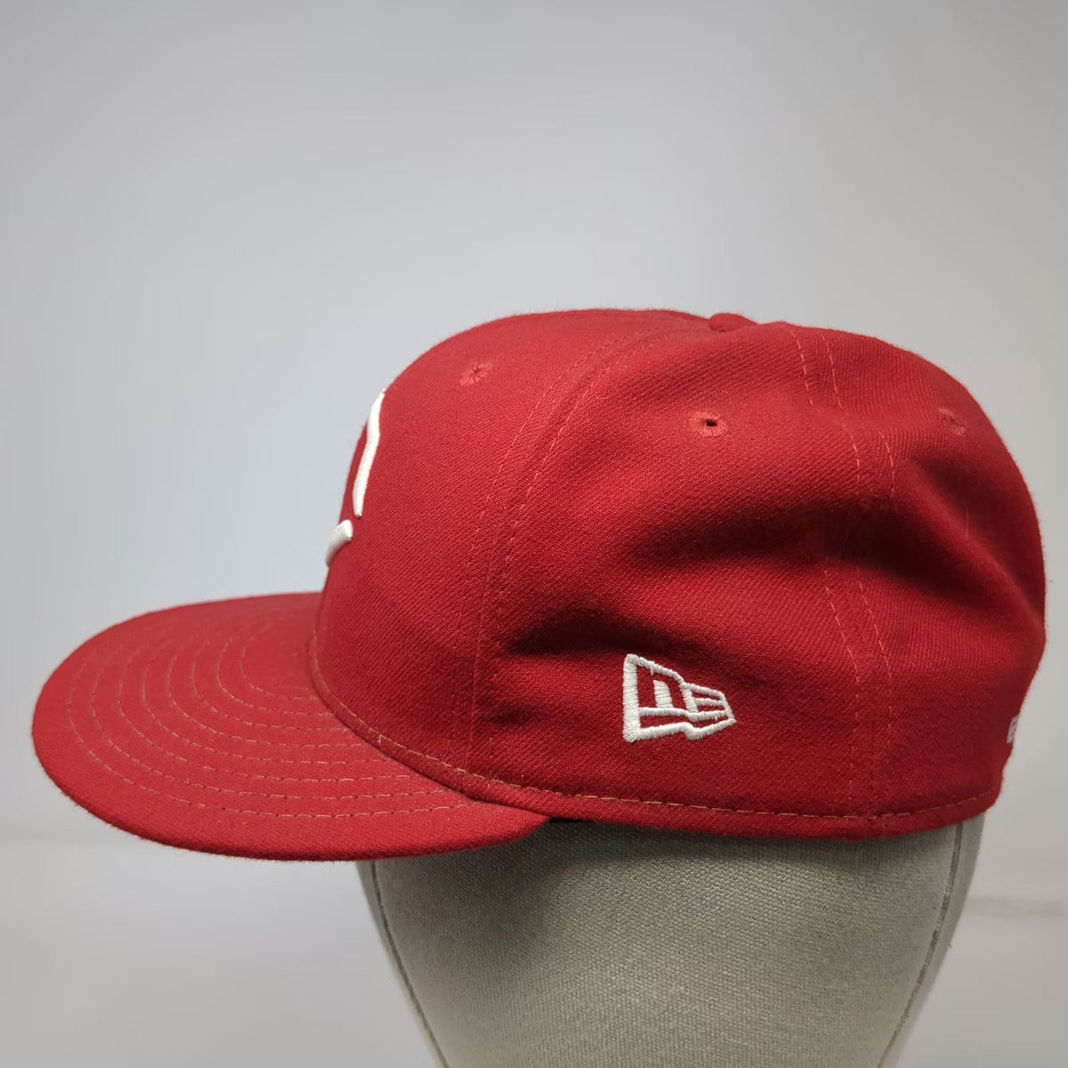 New Era EvoShield 59FIFTY Baseball Cap Red 7 Fitted Hat Flat Brim Sports Gear