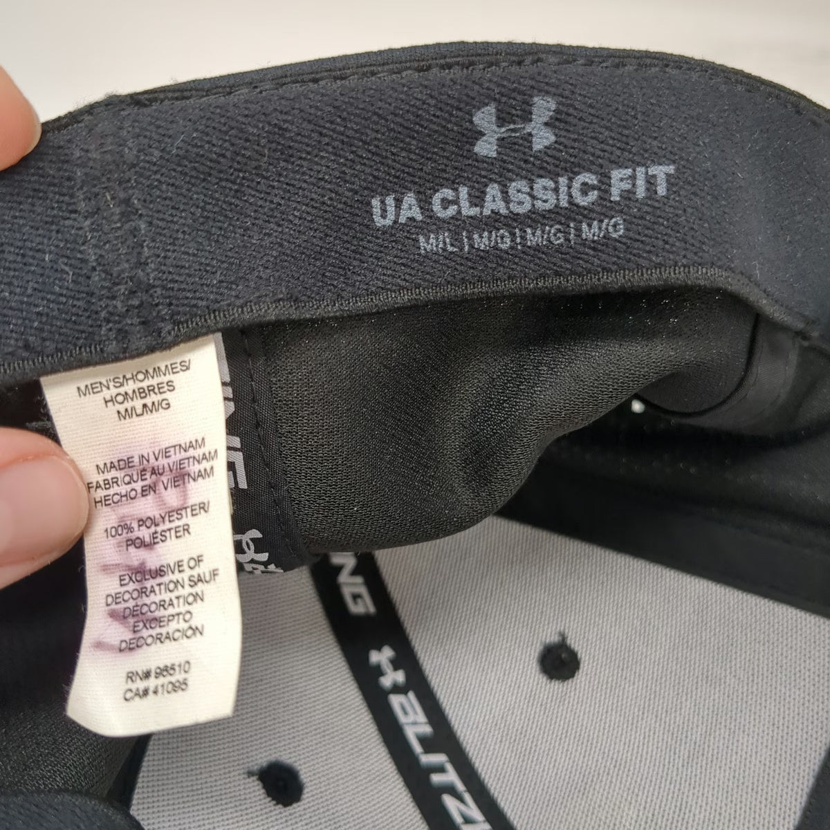 Under Armour Baseball Cap Black L Blitzing Classic Fit Embroidered Logo Hat