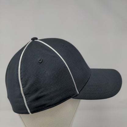 Under Armour Fitted Hat Black Large/XL Embroidered 6 Panel Piping