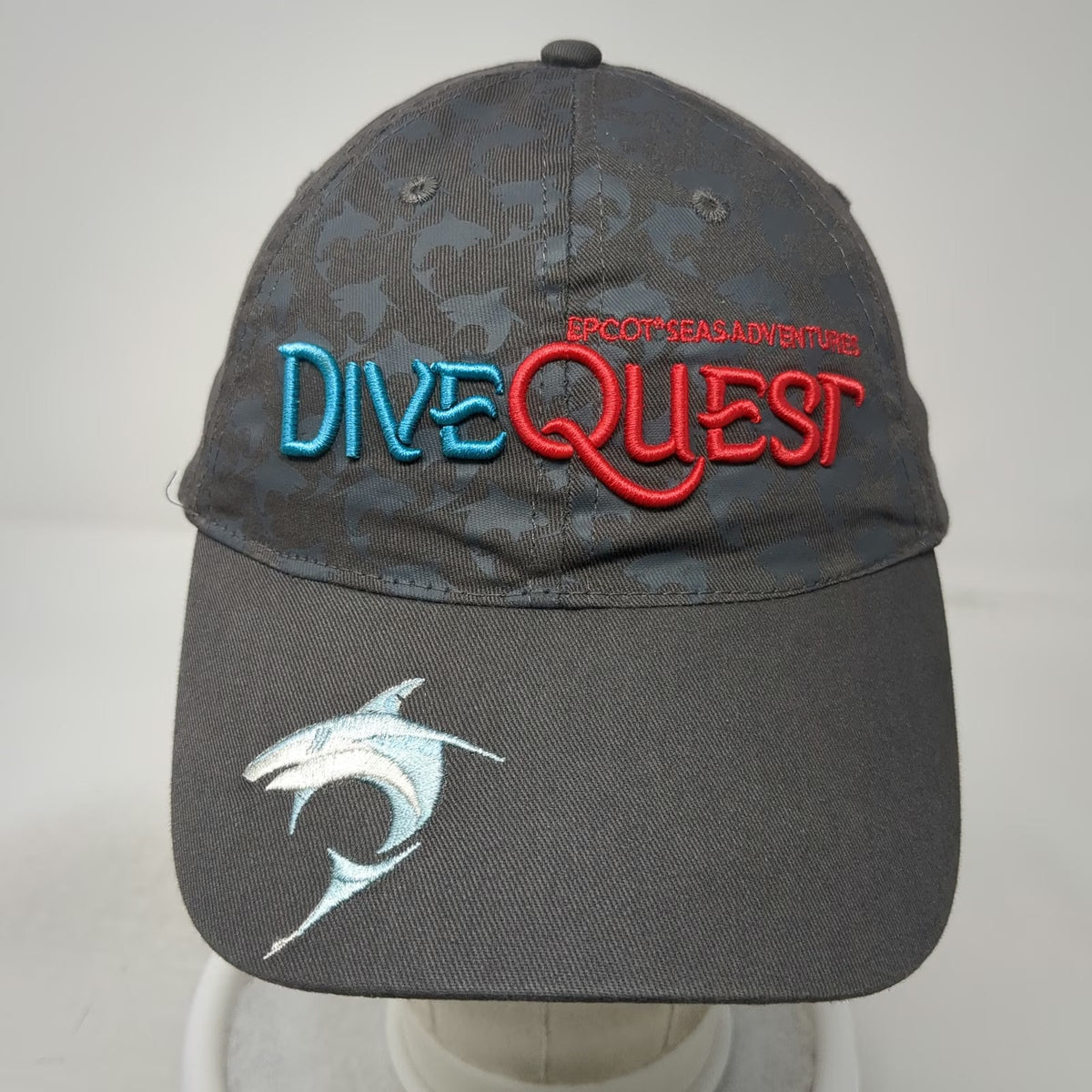 Disney Epcot Seas Adventures DiveQuest Shark Gray Baseball Cap One Size Hat