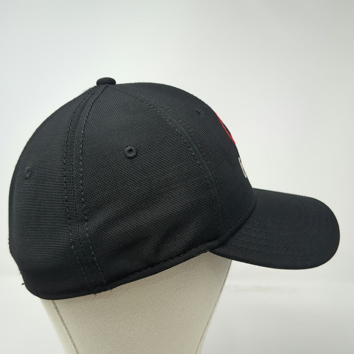 Otto Baseball Cap Black M Cinderella Story 9 Crown Flexible Fit Embroidered Hat