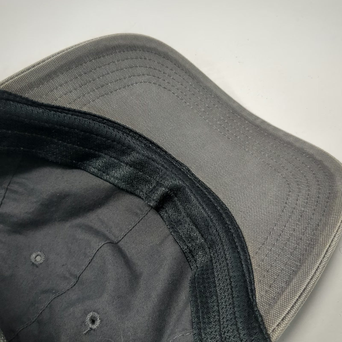 Carhartt Trucker Hat Gray One Size Mesh Back Patch Logo Snapback Workwear Firm