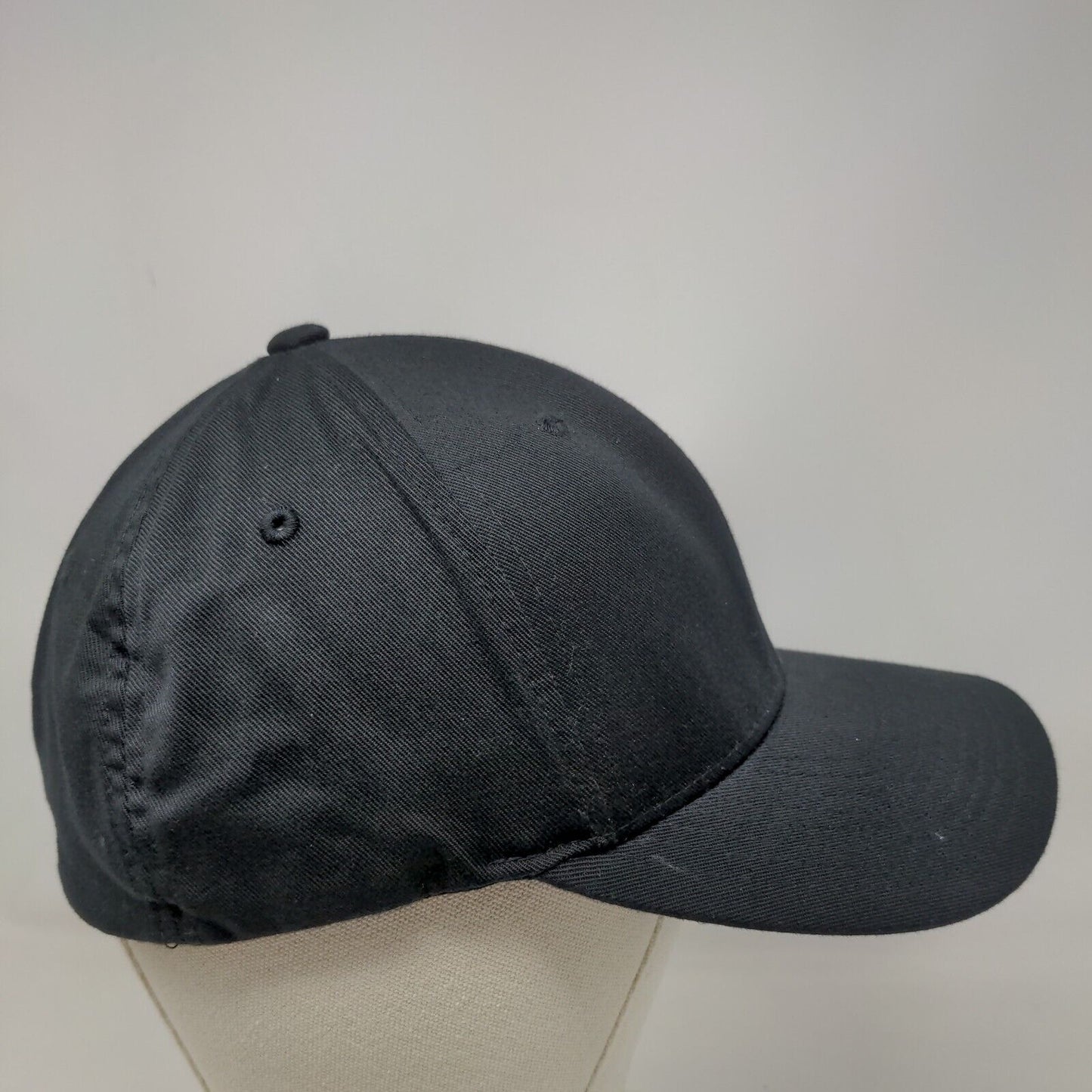 Flexfit Yupoong Fitted Hat Black Large-XL Solid Blank 6 Panel Vent Holes
