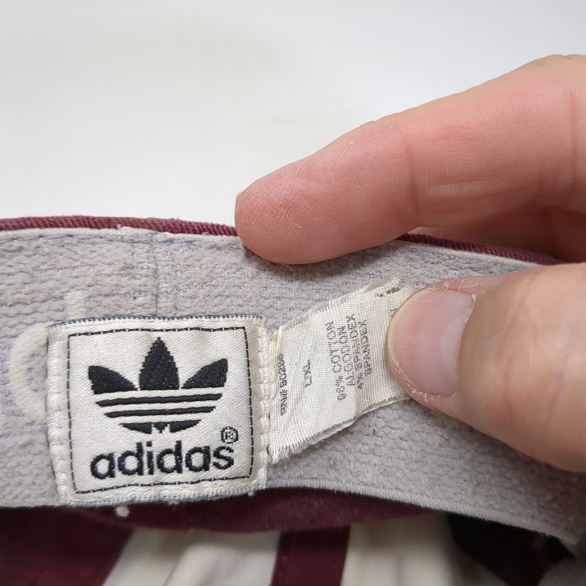 Adidas Baseball Cap Red XL Fitted Trefoil Logo Patch Flex 6-Panel Stretch Hat