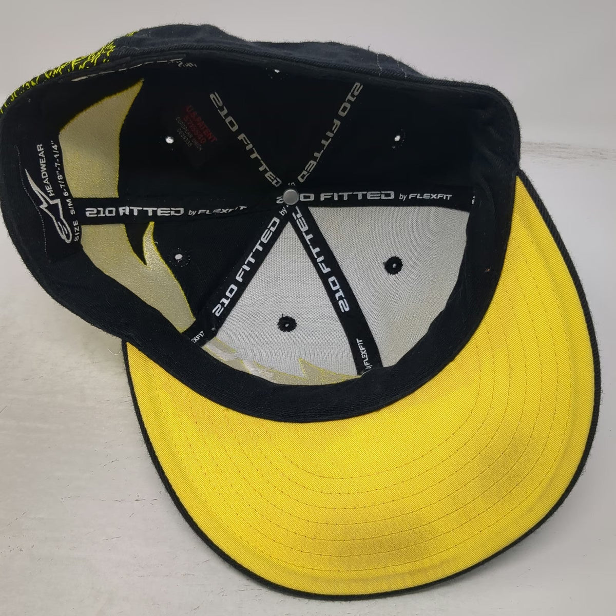 Alpinestars Baseball Cap Black 7 1/4 Fitted Embroidered Logo Flexfit 210 Hat