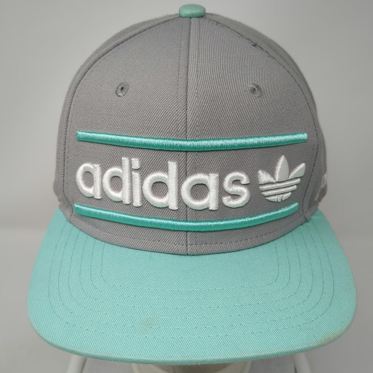 Adidas Snapback Hat Gray Green White OSFM Trefoil Originals Flat Brim Logo Cap
