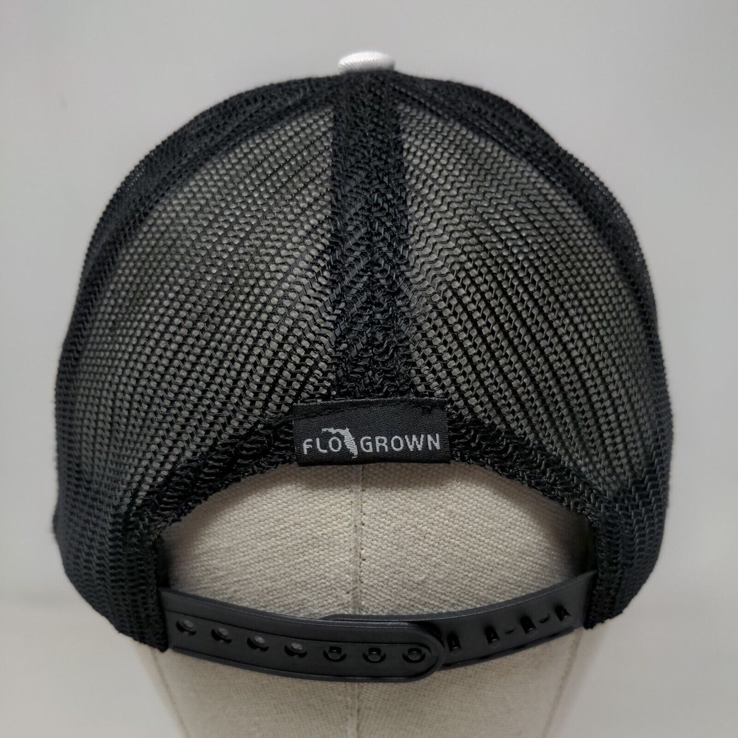 Great Seal of The State of Florida Snapback Mesh Back Trucker Hat Multi One Size