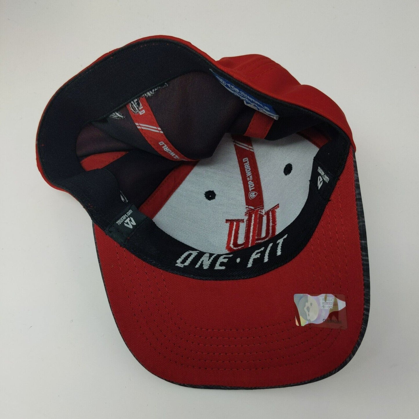 IU Indiana University Hoosiers Fitted Hat Red Top of the World Embroidered Logo