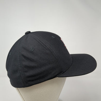 Travis Matthew Fitted Hat Black S/M Lightweight Embroidered Flexfit Yupoong