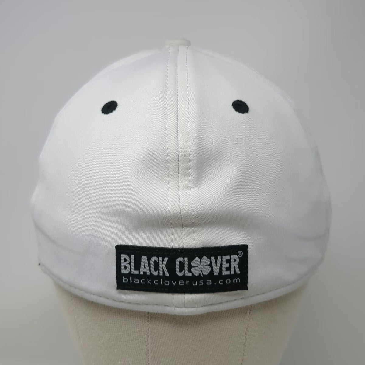 Black Clover Baseball Cap White M Topgolf Live Lucky Clover Fitted Logo Hat