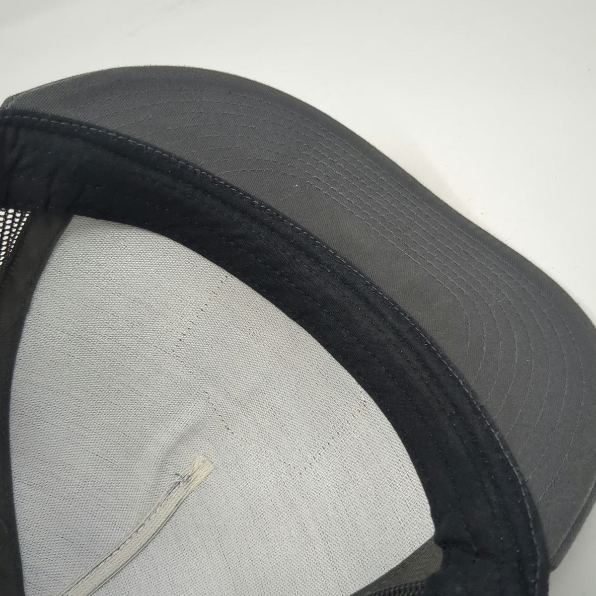 Yupoong Trucker Hat Gray One Size Snapback Mesh Back Moab Utah Arch Patch