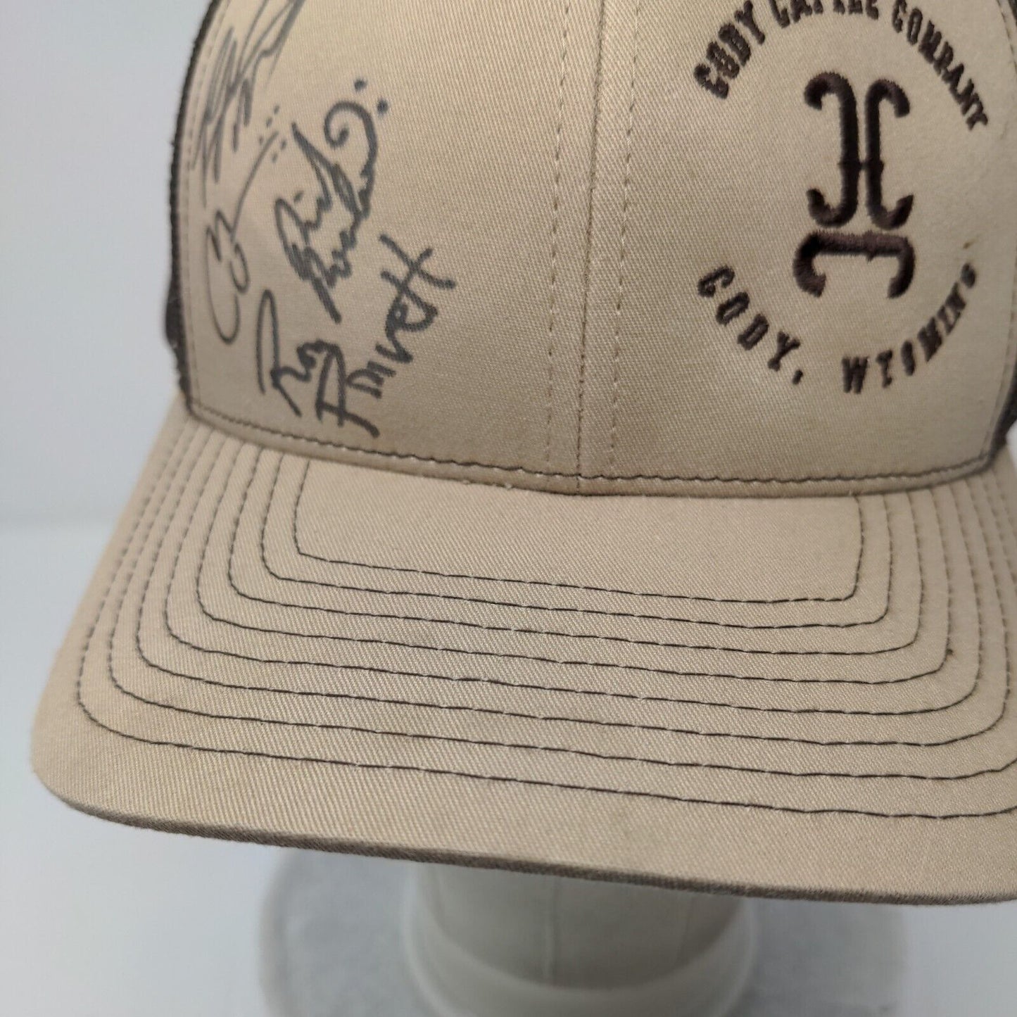 Cody Cattle Company Snapback 112 Trucker Hat Tan OSFA Mesh Back Richardson