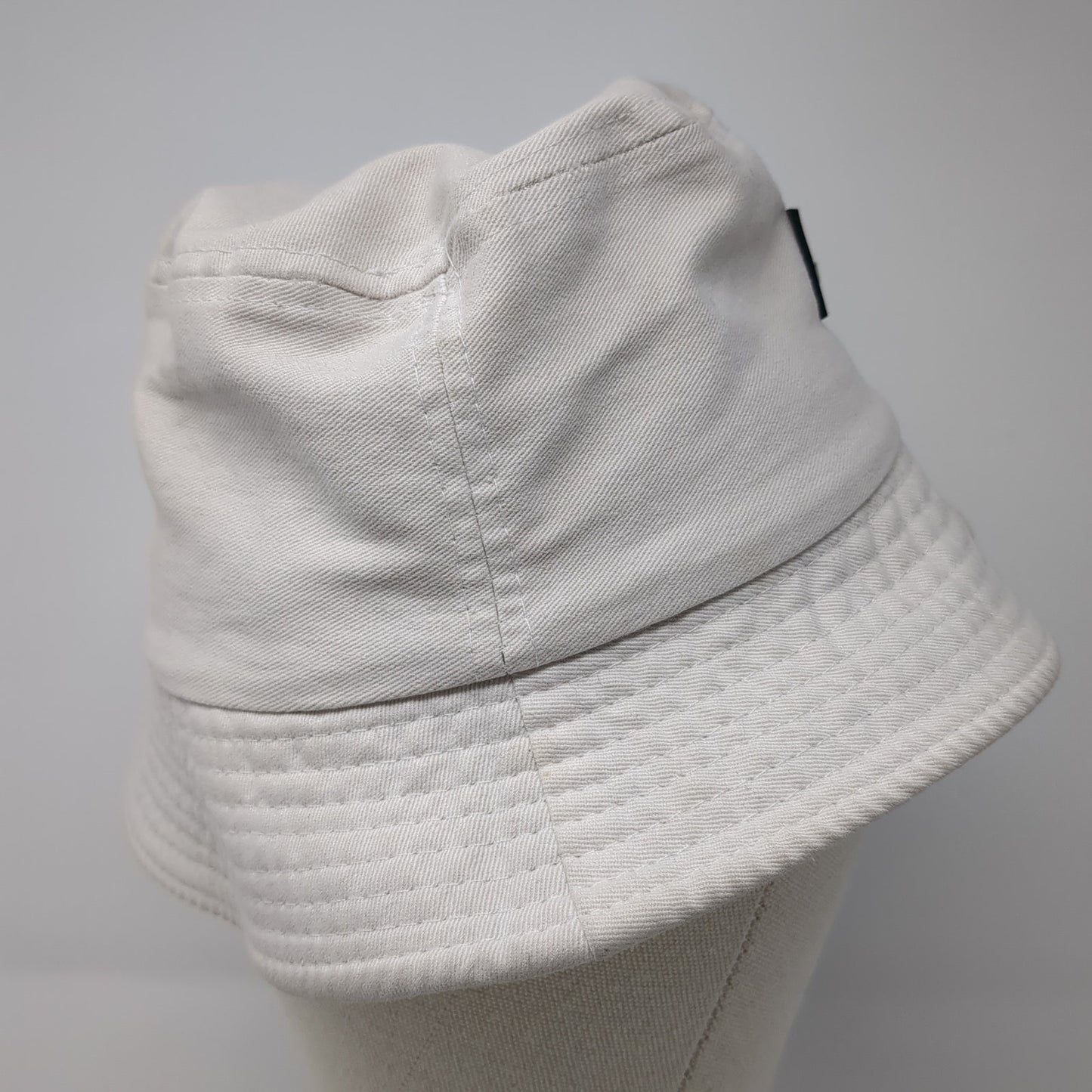 Smiley Face Bucket Hat White One Size Lightweight Fisherman's Outdoor