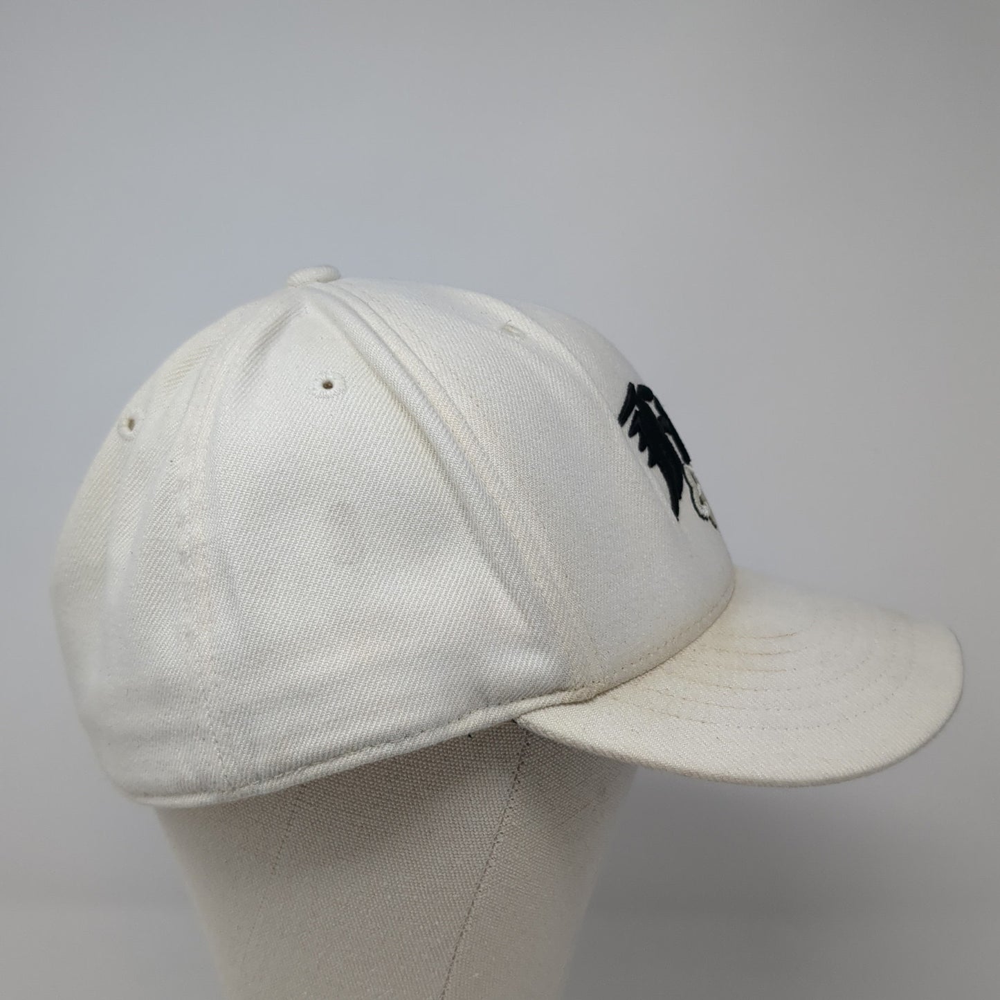 Fox Head Fitted Hat White 7 5/8 Embroidered Logo Solid Outdoor 6 Panel