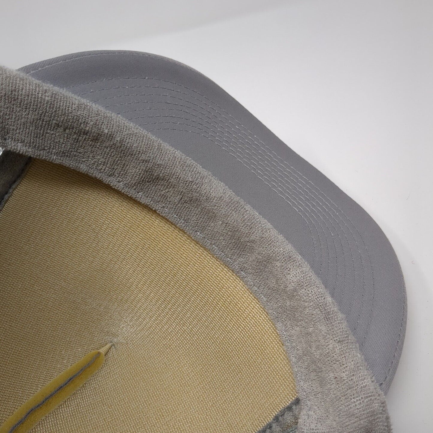 Vartan Snapback Mesh Back Rope Trucker Hat Gray One Size Solid Otto