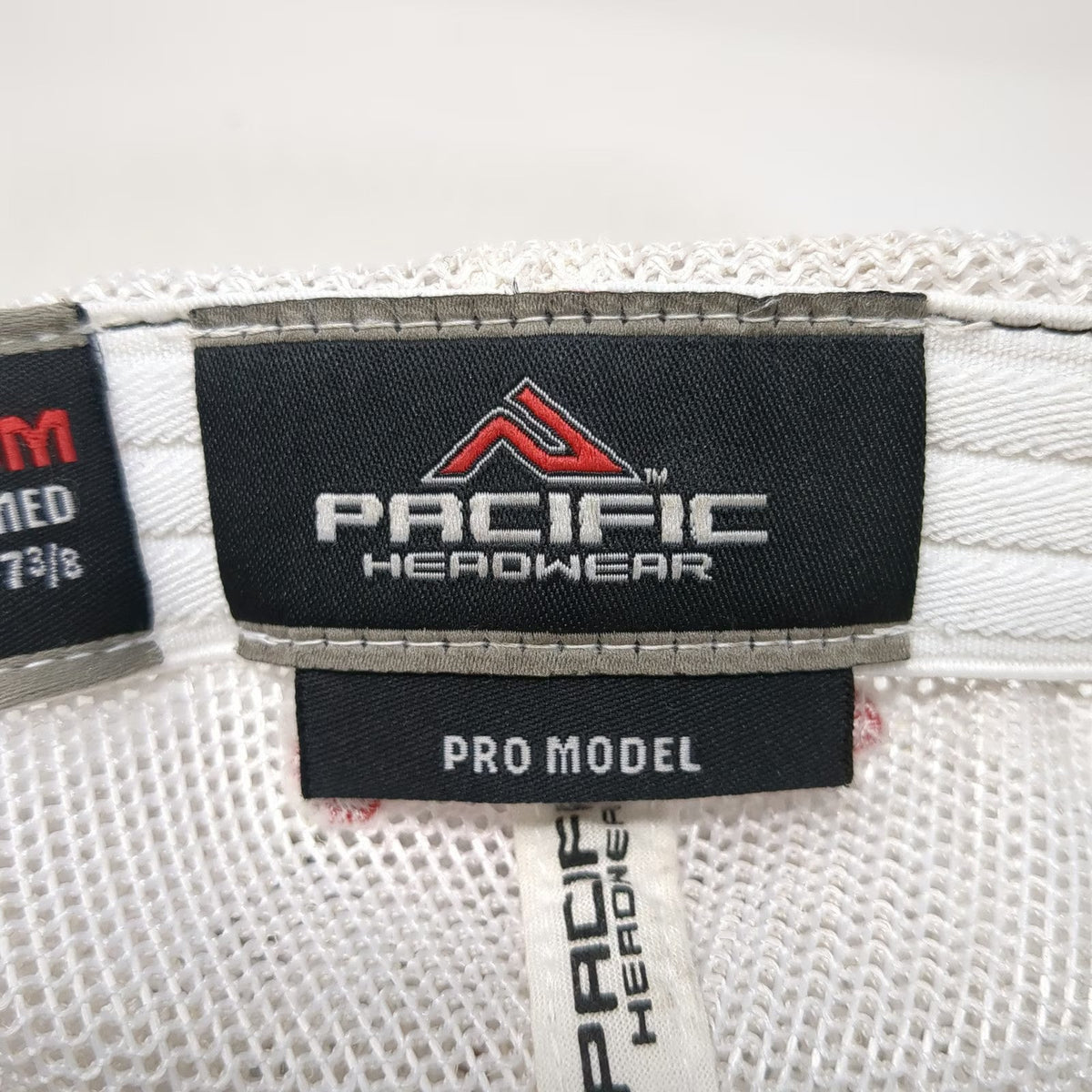 Pacific Headwear Baseball Cap Black Red White 7 3/8 Mesh Flexfit Skull Logo Hat