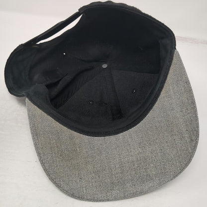 H&M Snapback Black One Size Embroidered Brooklyn New York City Gray Brim Hat