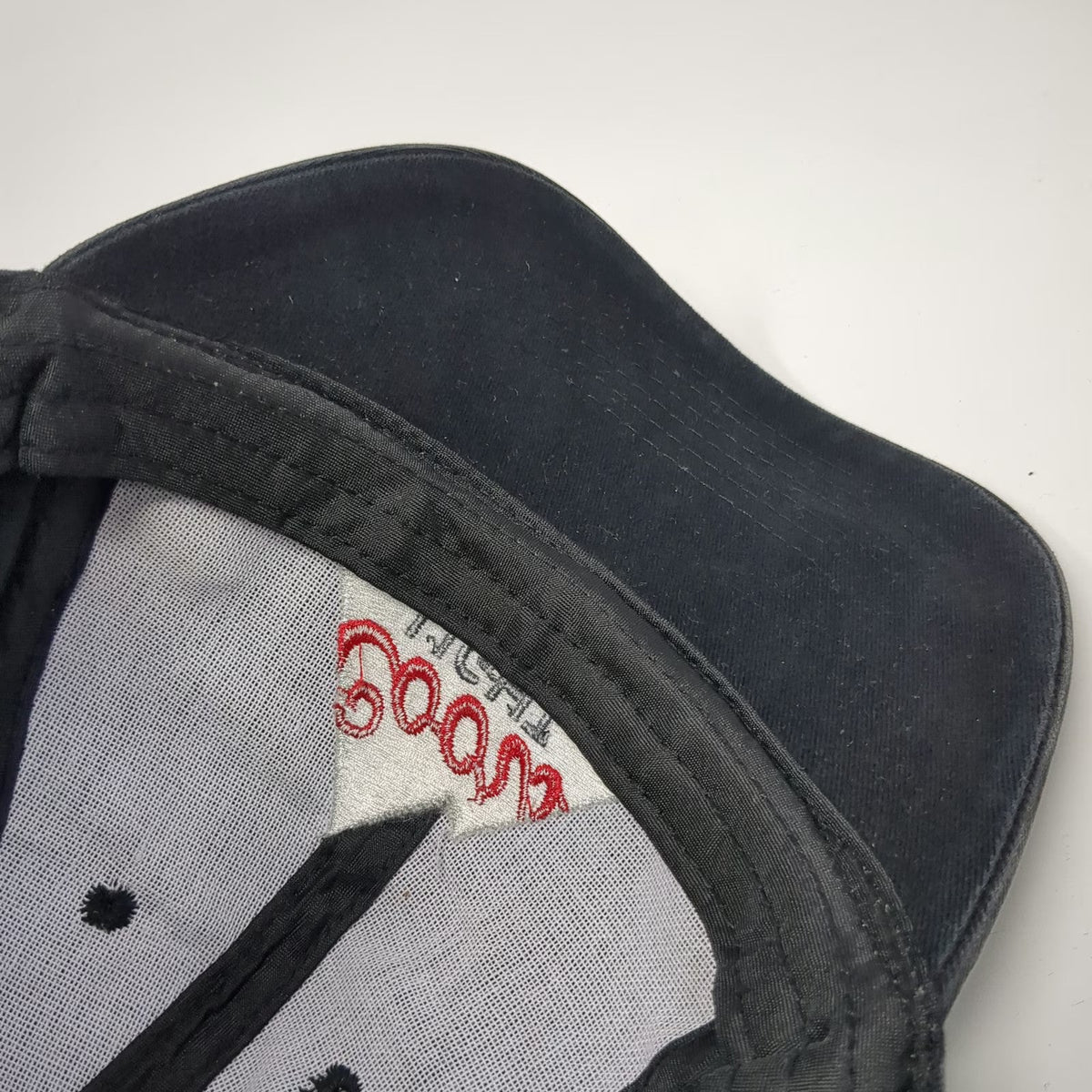 ACME Snapback Black One Size Coors Light Mountain Logo 6 Panel Hat Red White