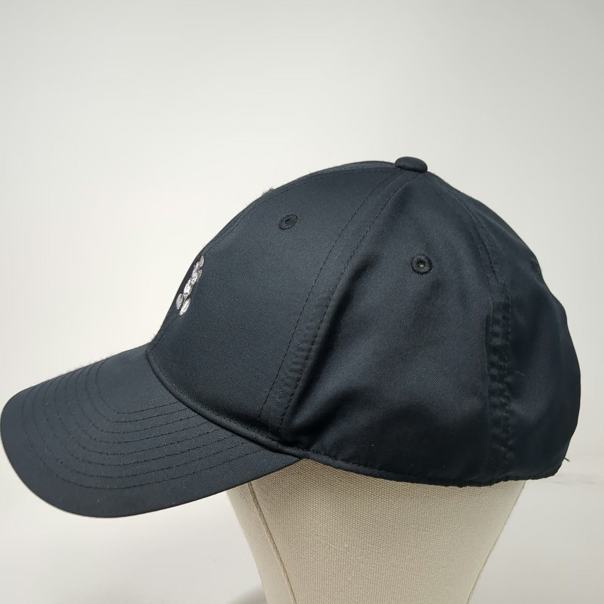 Nike Baseball Cap Black L Dri-FIT Mickey Mouse Adjustable Slideback Strap Hat