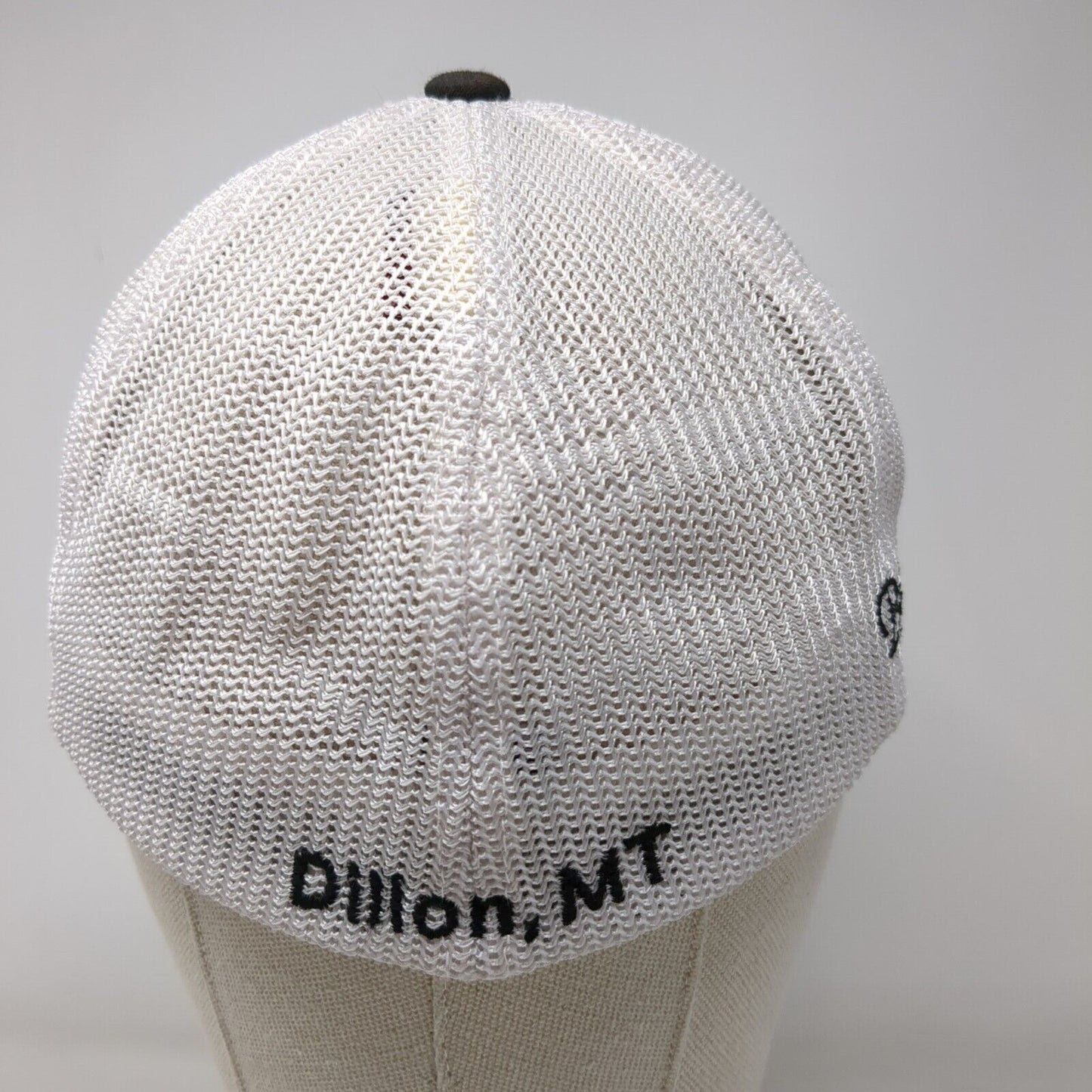 Beaver Head Fitted Mesh Back Trucker Hat Black L/XL Flexfit Colorblock