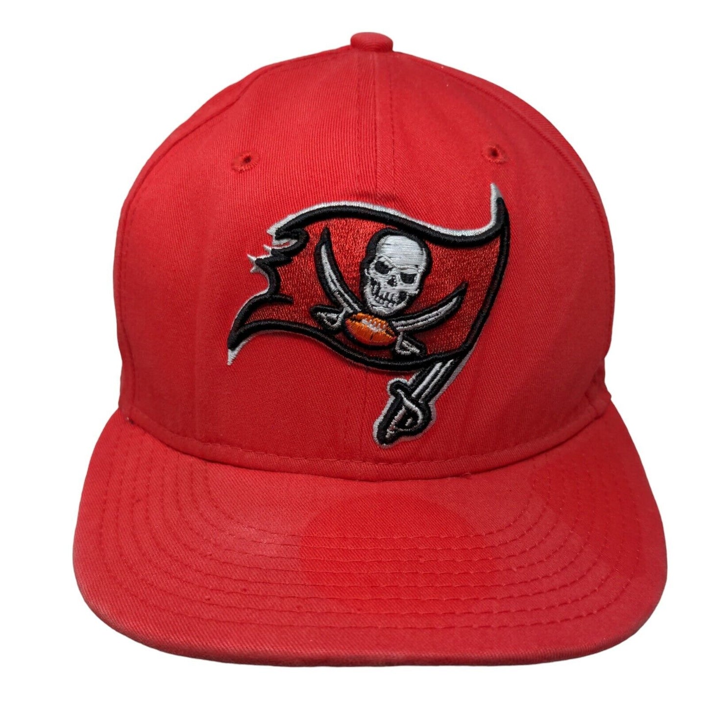 Tampa Bay Buccaneers Snapback Hat Red OSFM Embroidered Logo New Era 9Fifty NFL