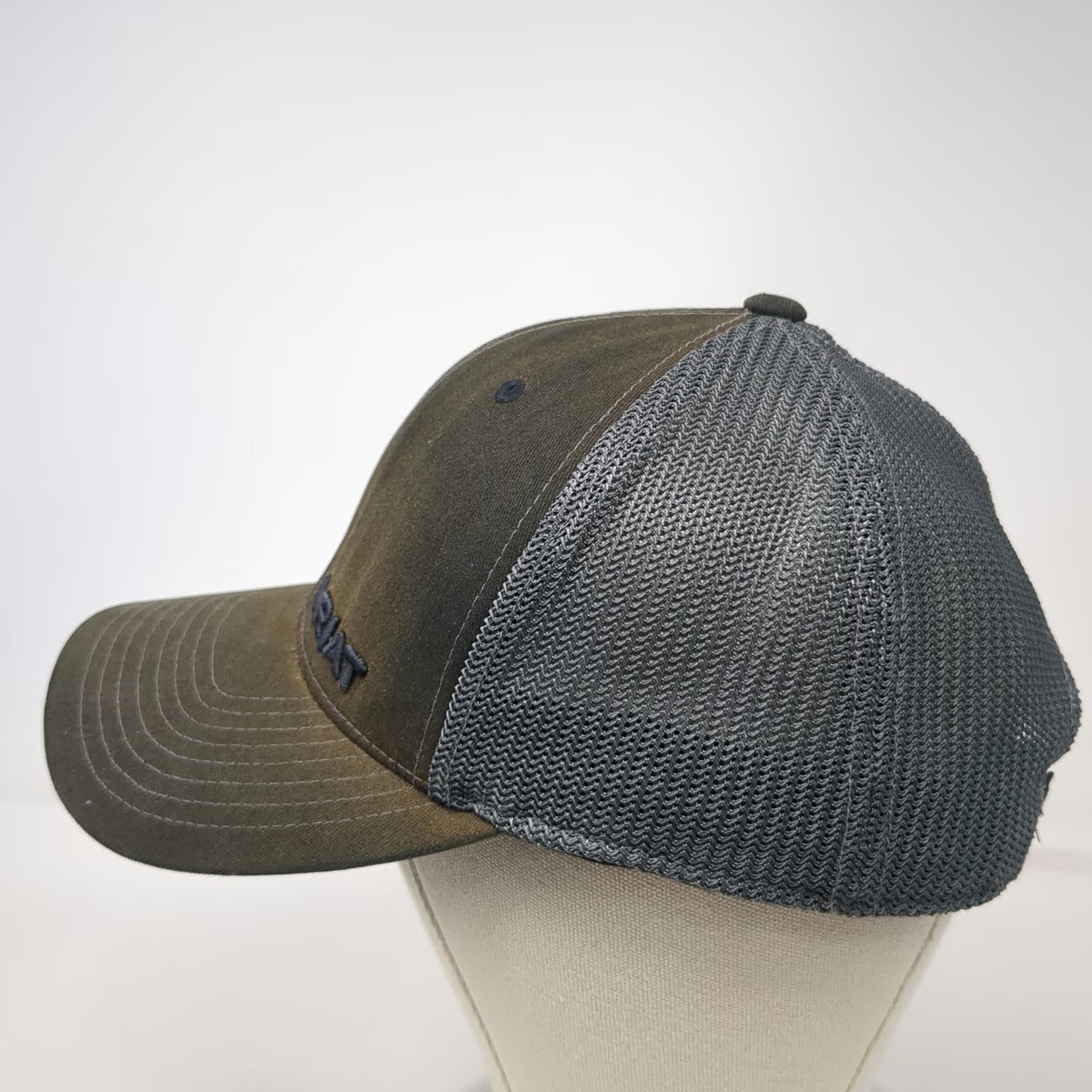 Ariat Trucker Hat Black One Size Mesh Back Snapback Flexfit 110 Curved Brim