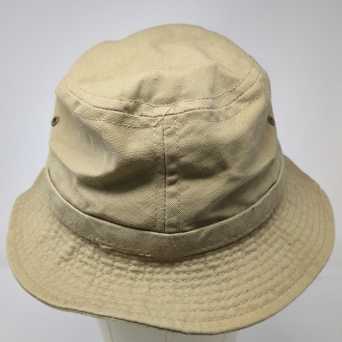 Goofy's Co Bucket Hat Beige Mickey Mouse Disney M Embroidered Cotton Vintage